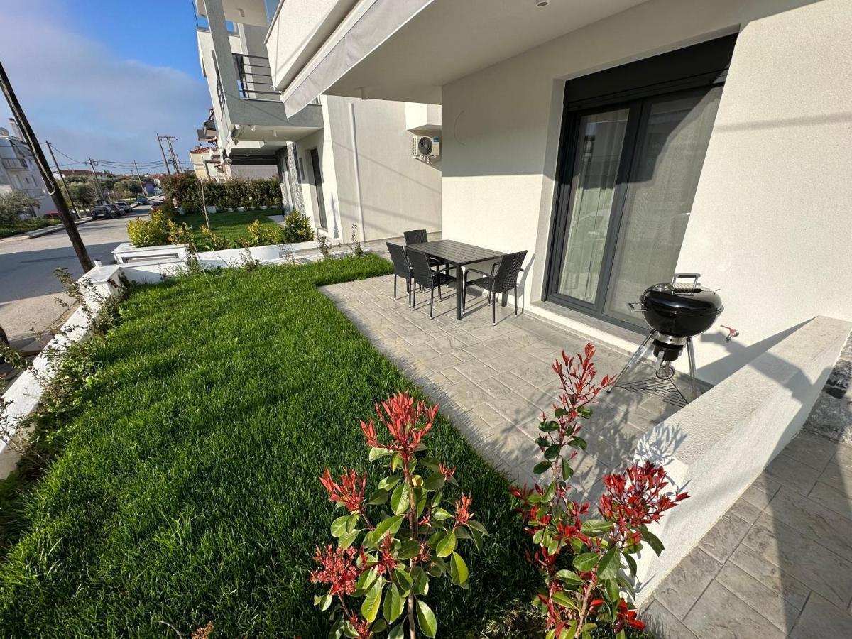 Olea Suites 2 Неа Мудания Екстериор снимка